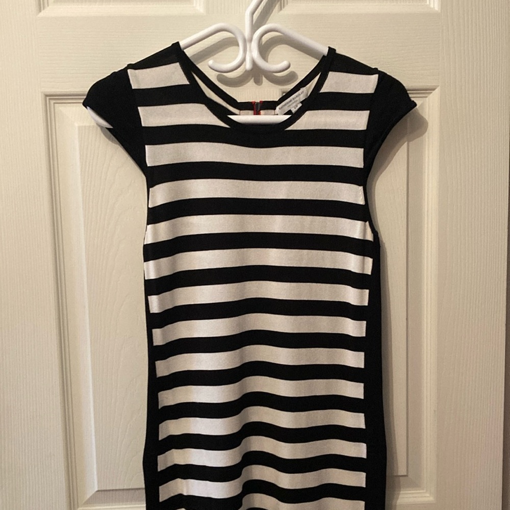 EUC Katherine Barclay dress